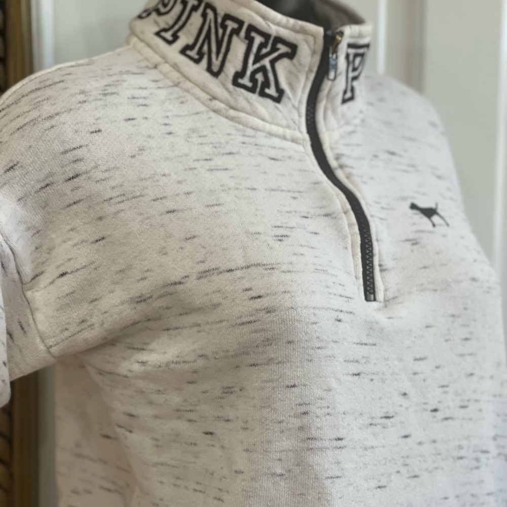 Pink Victoria’s Secret pullover - Picture 7 of 11